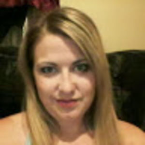 Meet your Posher, Stephany